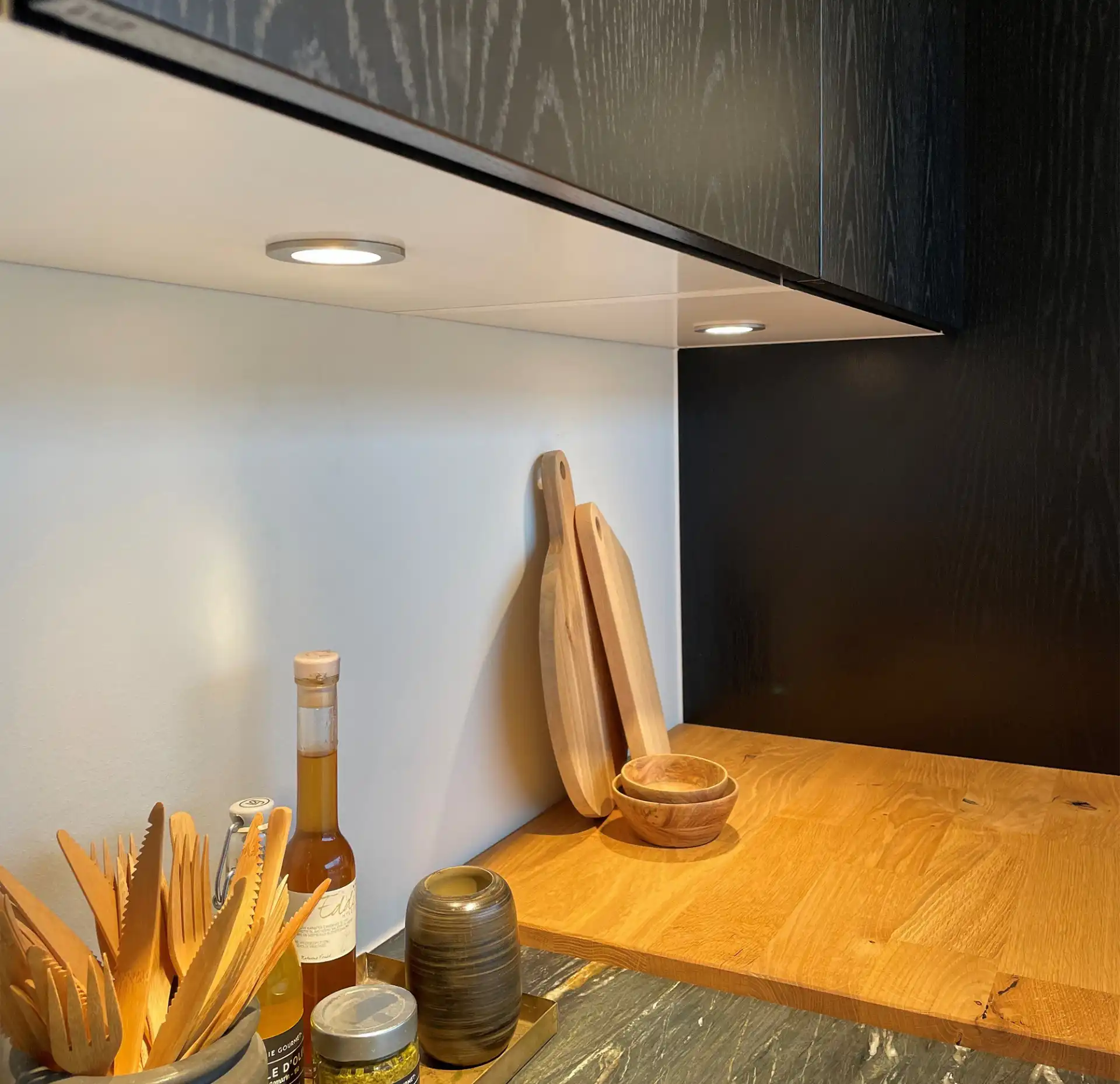 ID-LED Spot 12V varmhvit møbelspot 2,3W