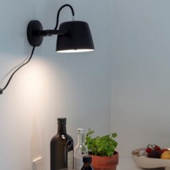 Noir vegglampe 132 Matt sort