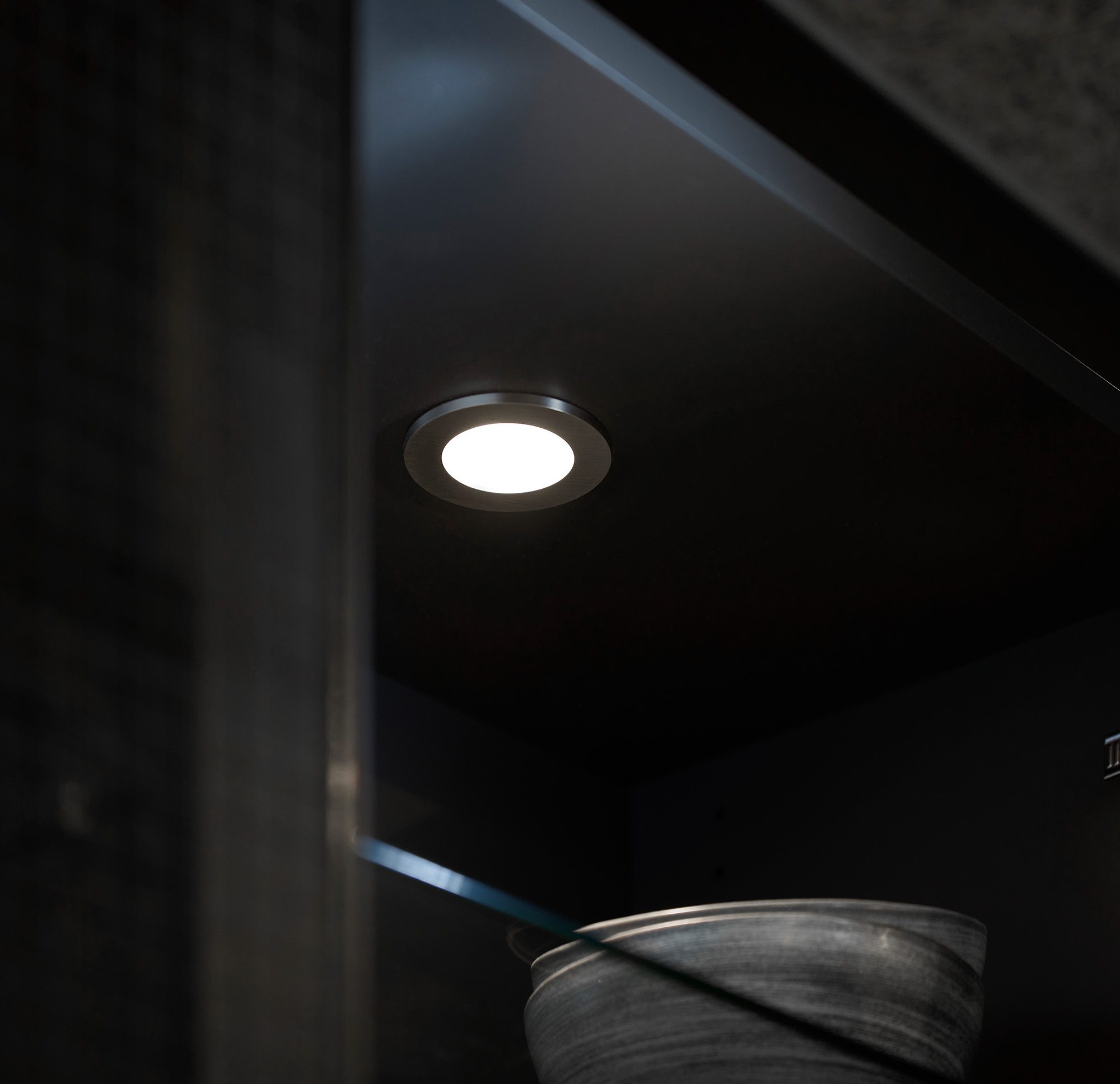 ID-LED Soft Light 2,3W 12V varmhvit møbelspot | Illuminor as