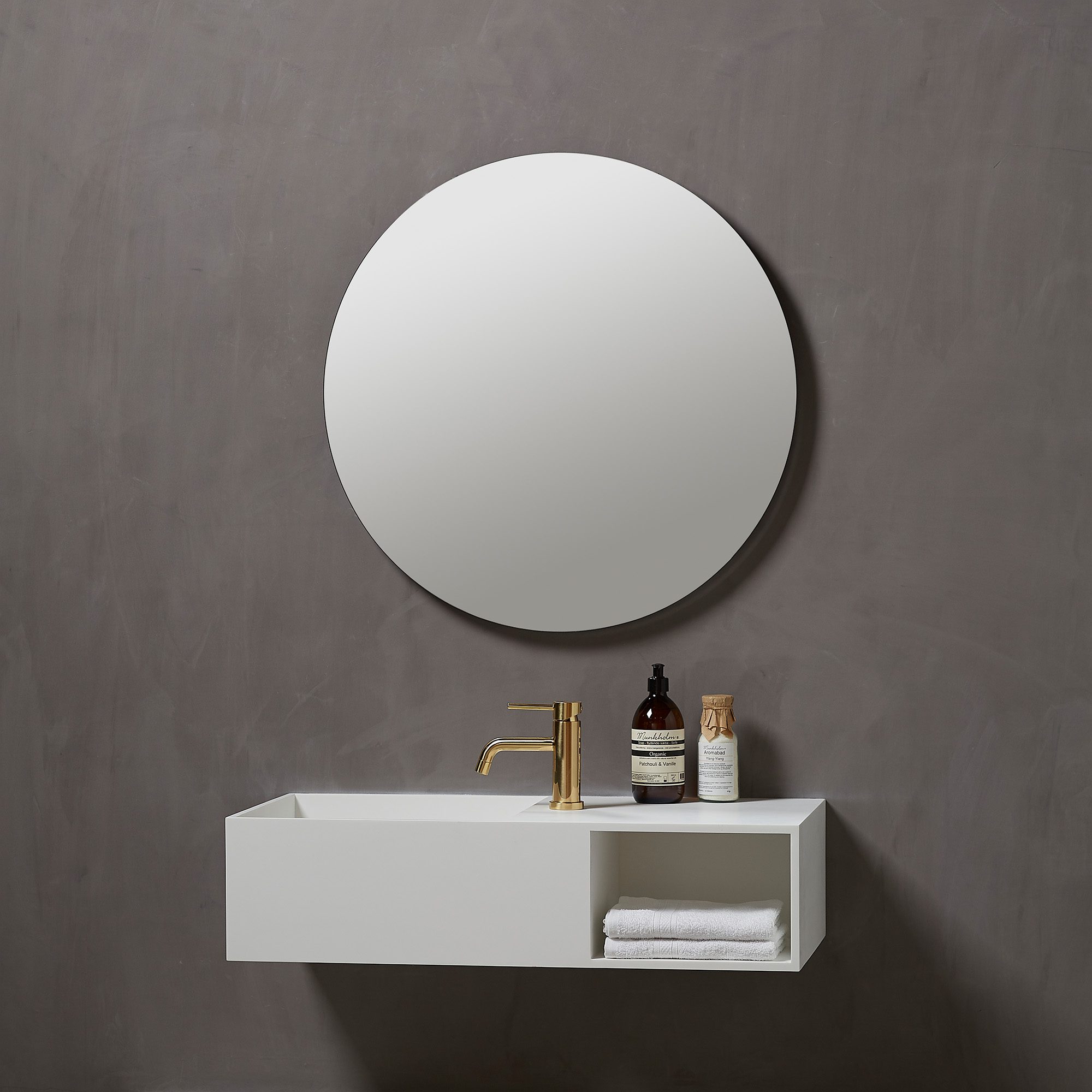 Loevschall Nibe rundt speil med bakgrunnsbelysning 700mm