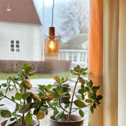 Aneta Cylinder Vinduspendel Matt messing/Amber